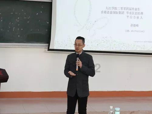为什么现在年轻人都愿意花钱养宠物？